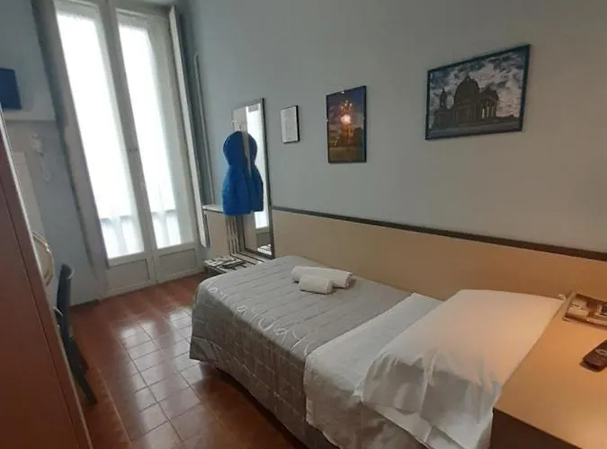 Отель In Centro *